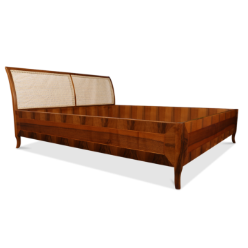 Nussbaum Bett mit Geflecht